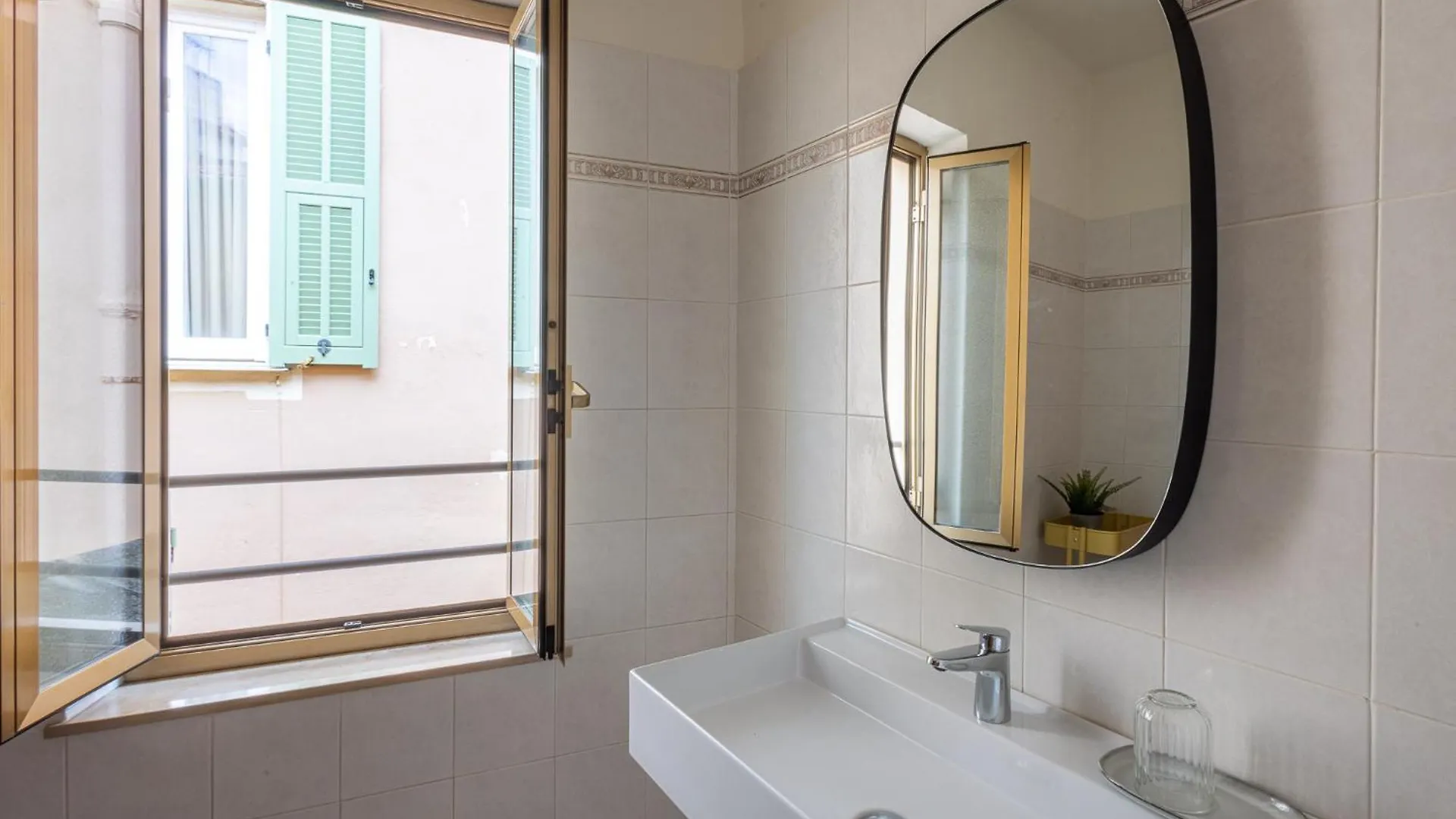Palazzo Bordiland 1 Apartment Bordighera 0*,